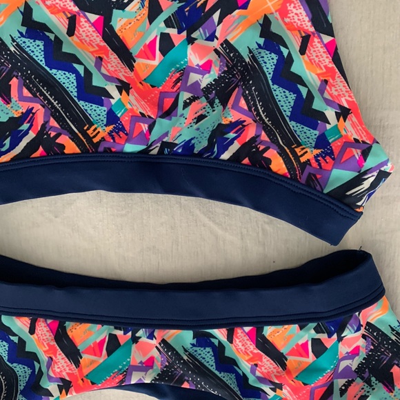 Reversible set - Picture 4 of 6